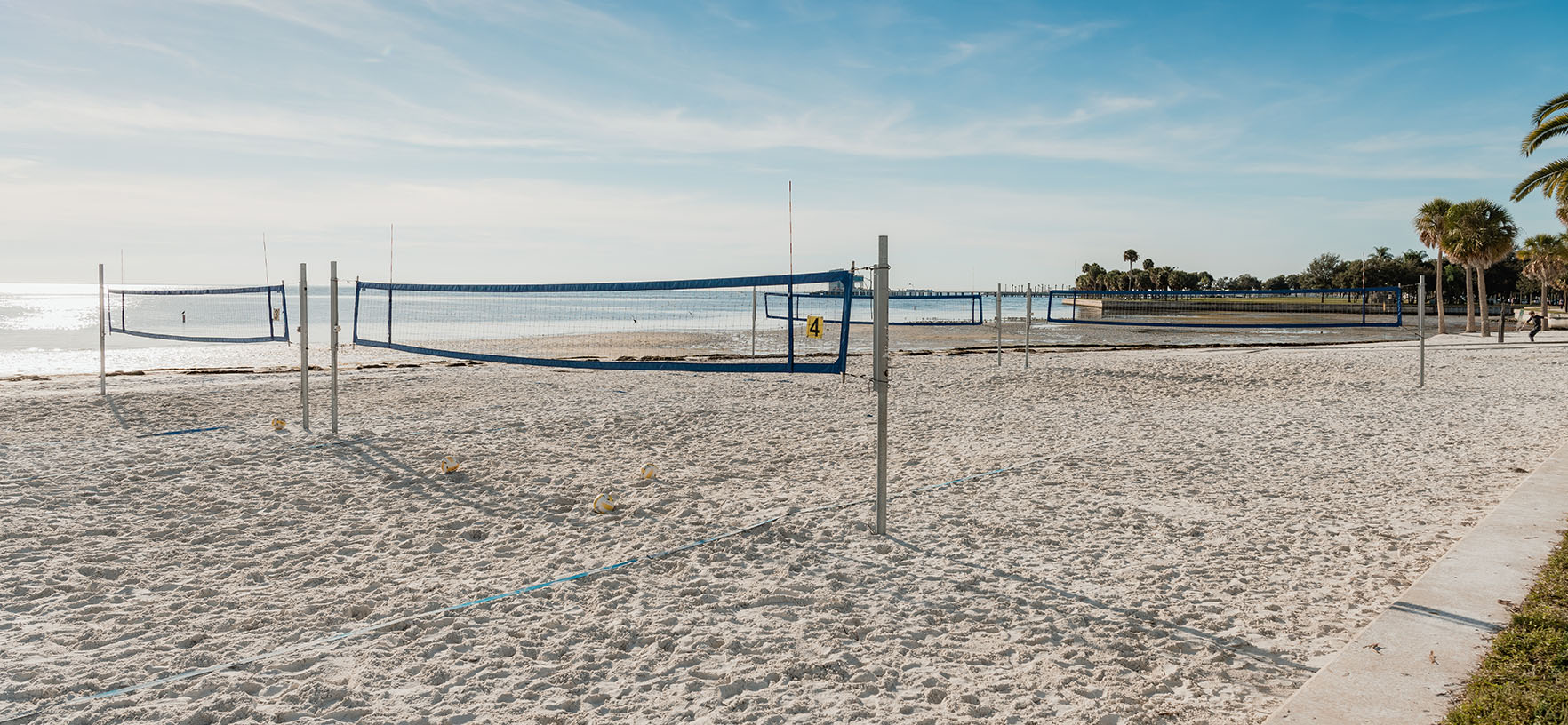 North Shore Park Beach Volleyball Courts